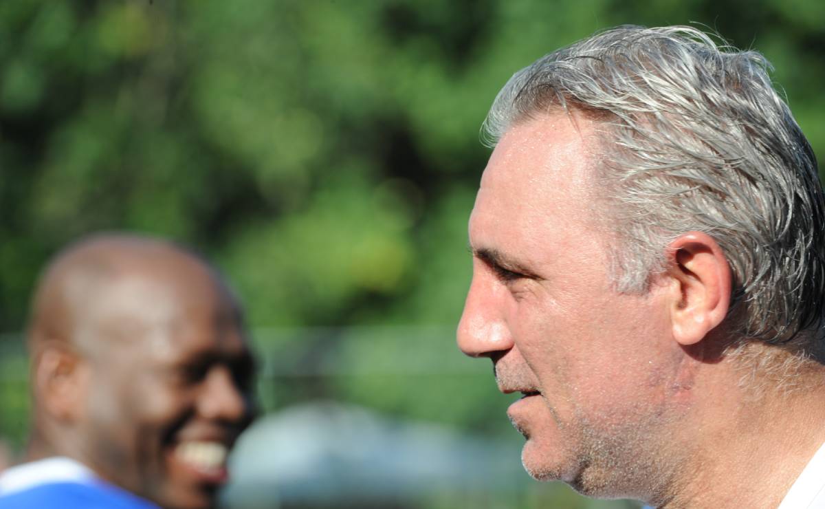 Stoichkov annoyed at having to see a Camp Nou 'dyed' white - FC Barcelona Noticias