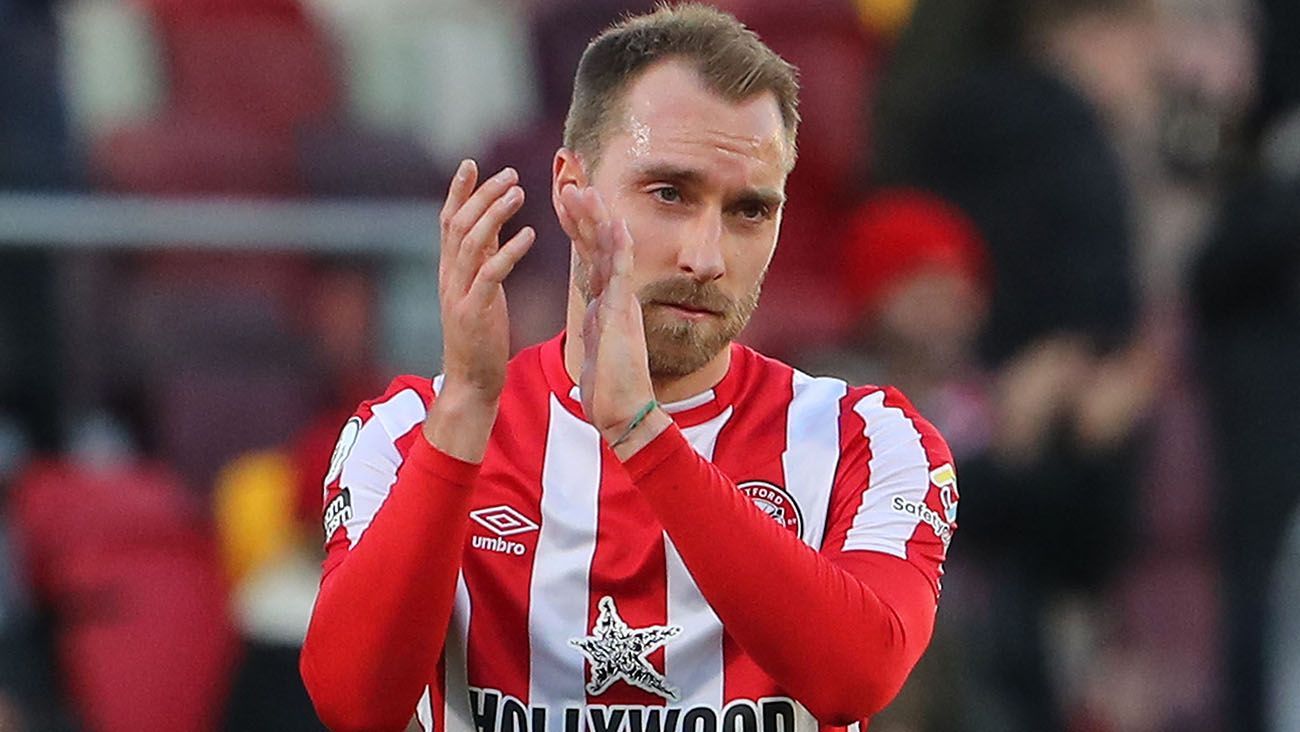 Christian Eriksen debutó con el Brentford ante el Newcastle