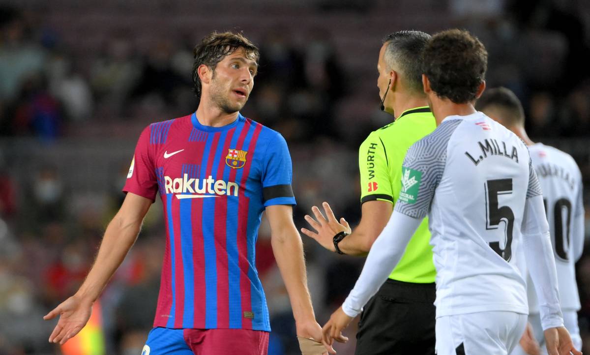 Sergi Roberto, in a party in front of the Granada