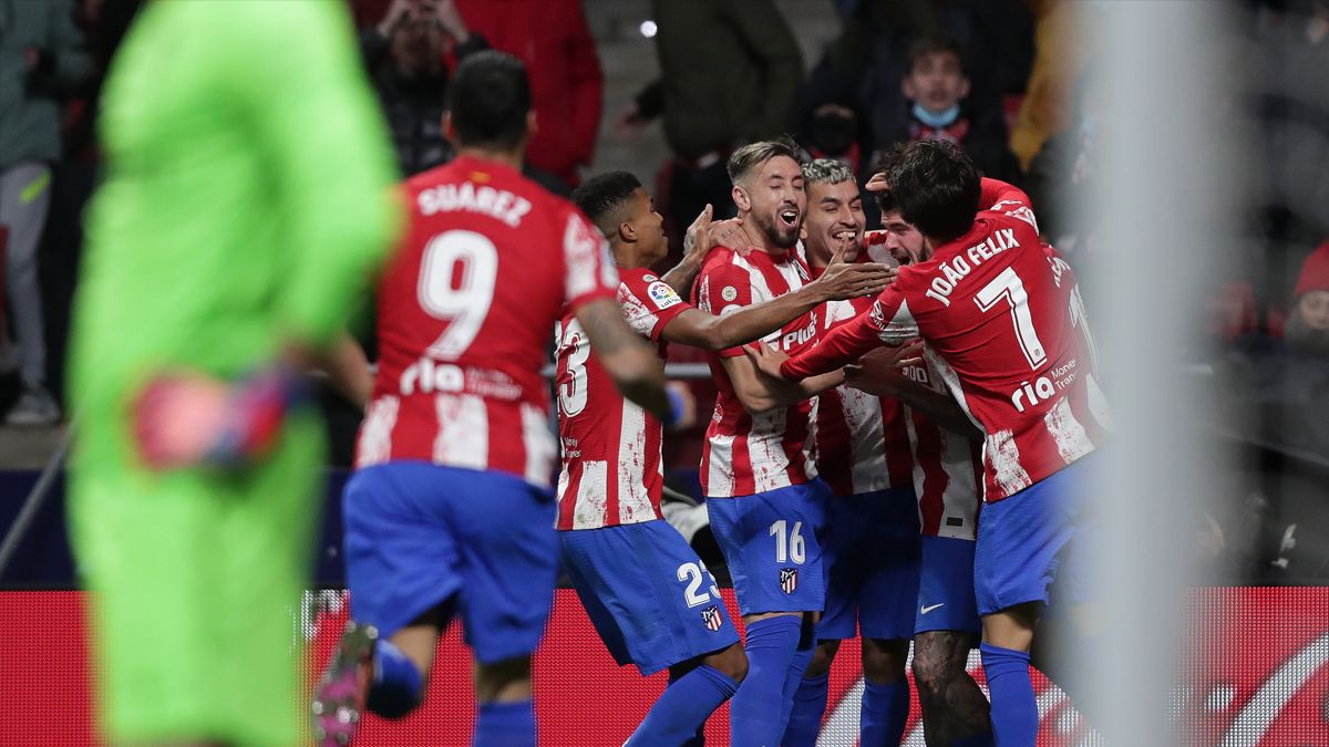 Los jugadores del Atlético de Madrid celebran un gol contra el Cádiz