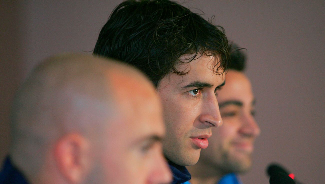 Raul at a press conference