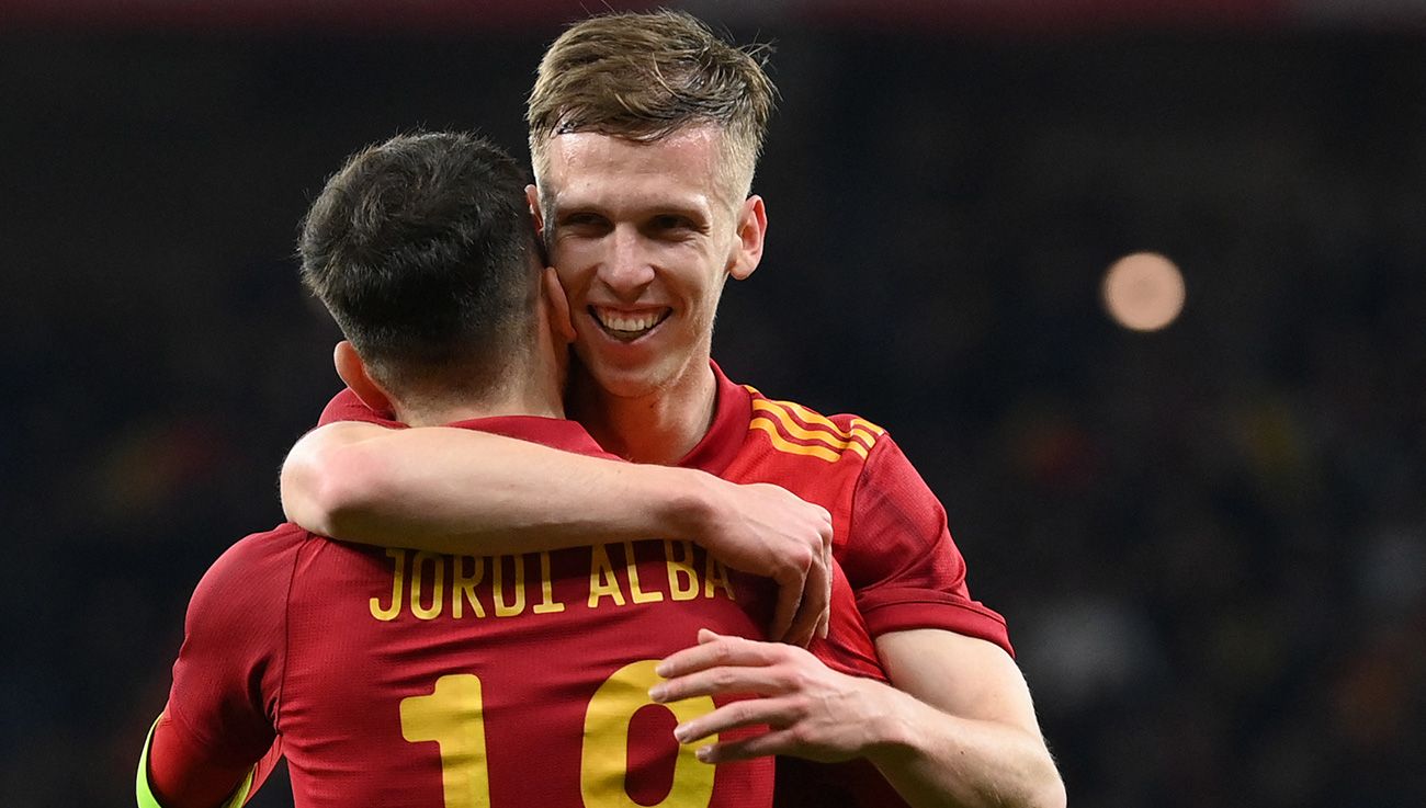Dani Olmo y Jordi Alba