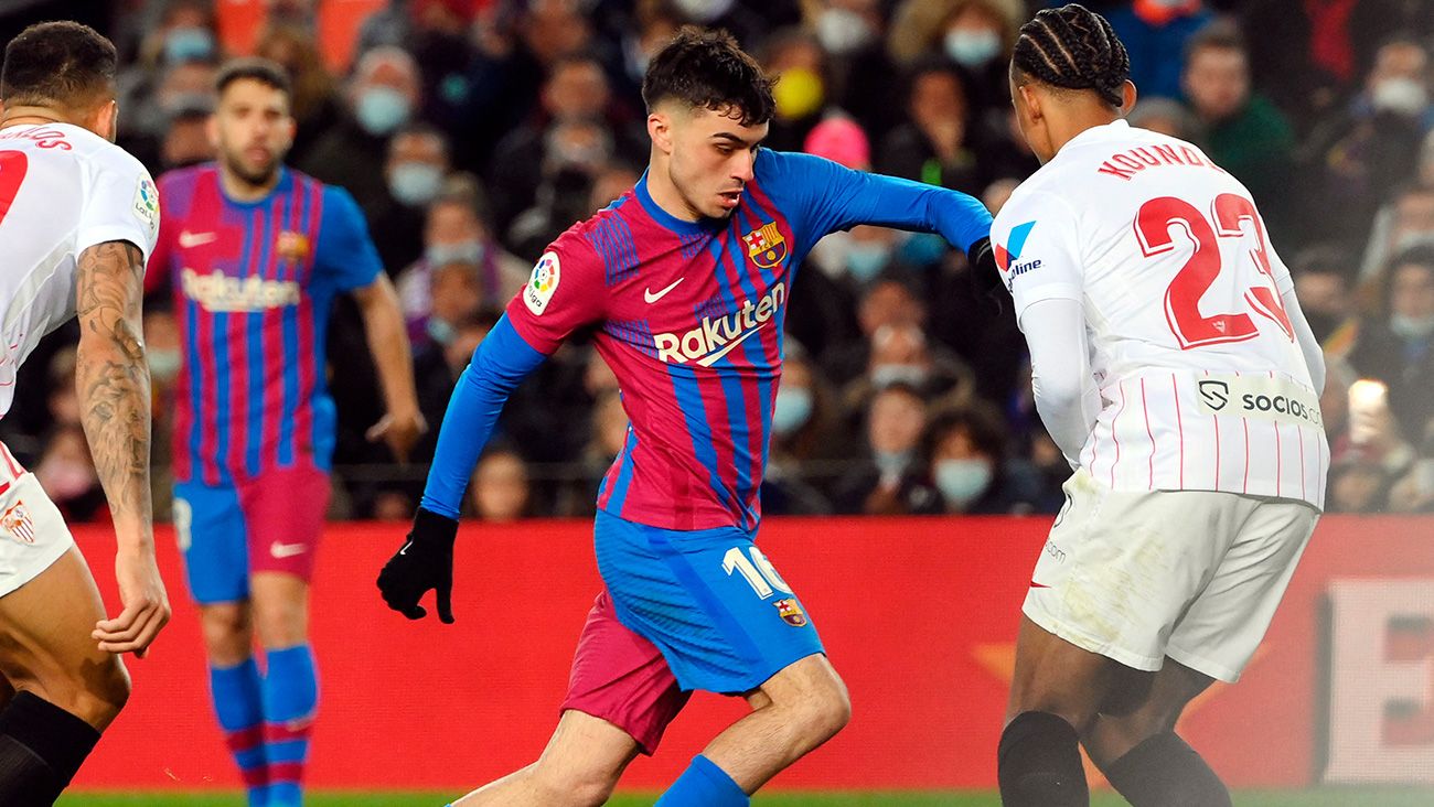 Pedri against Sevilla
