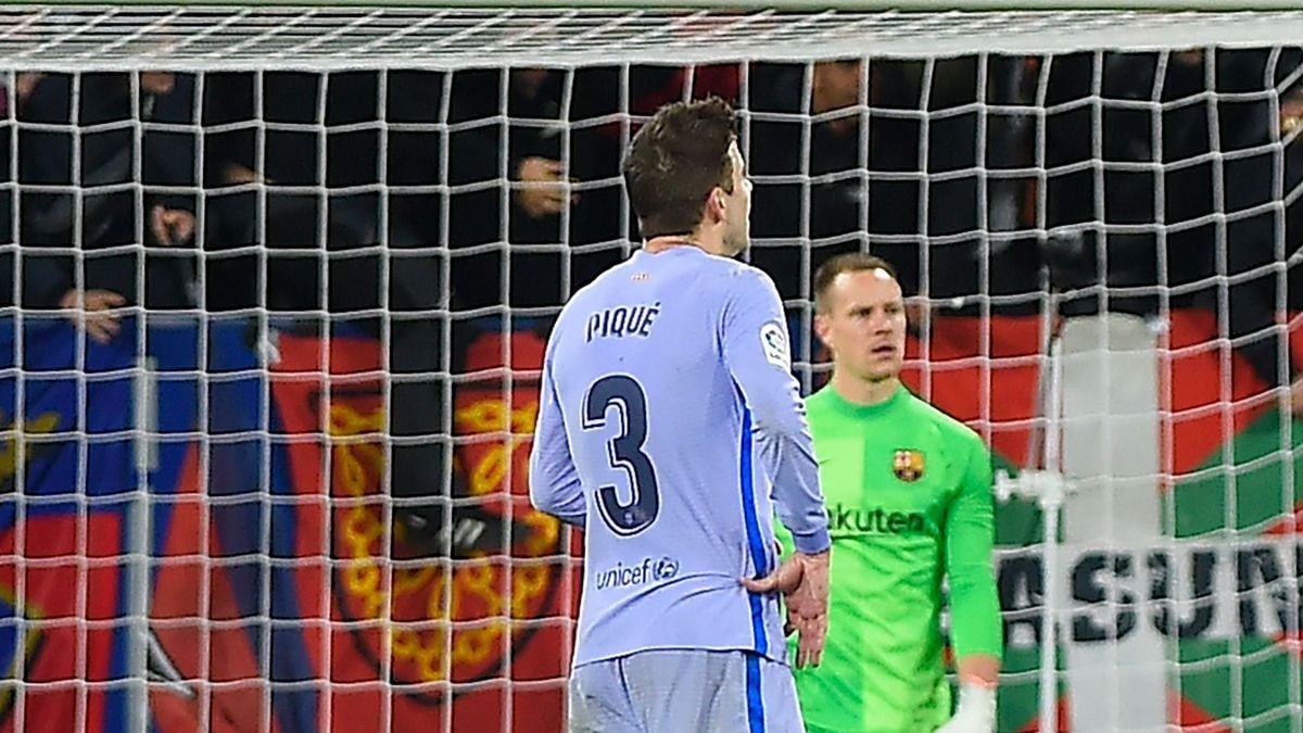 Gerard Piqué en un partido con el Barça