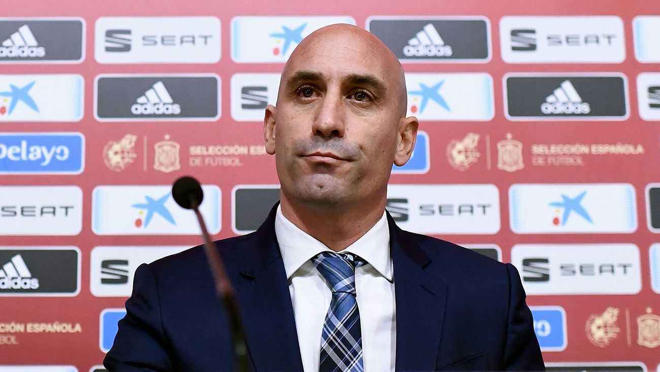 Luis Rubiales at a press conference