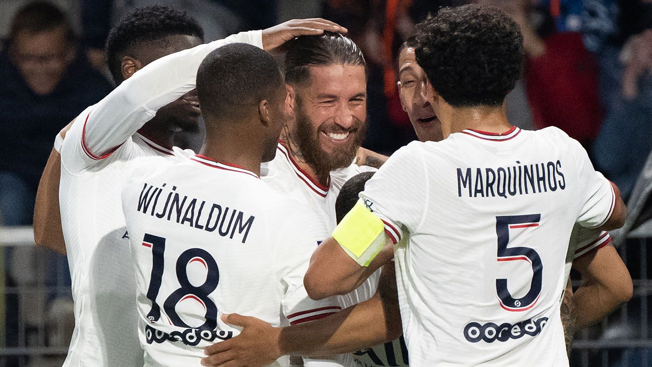 Sergio Ramos celebrates with his Paris Saint-Germain teammates