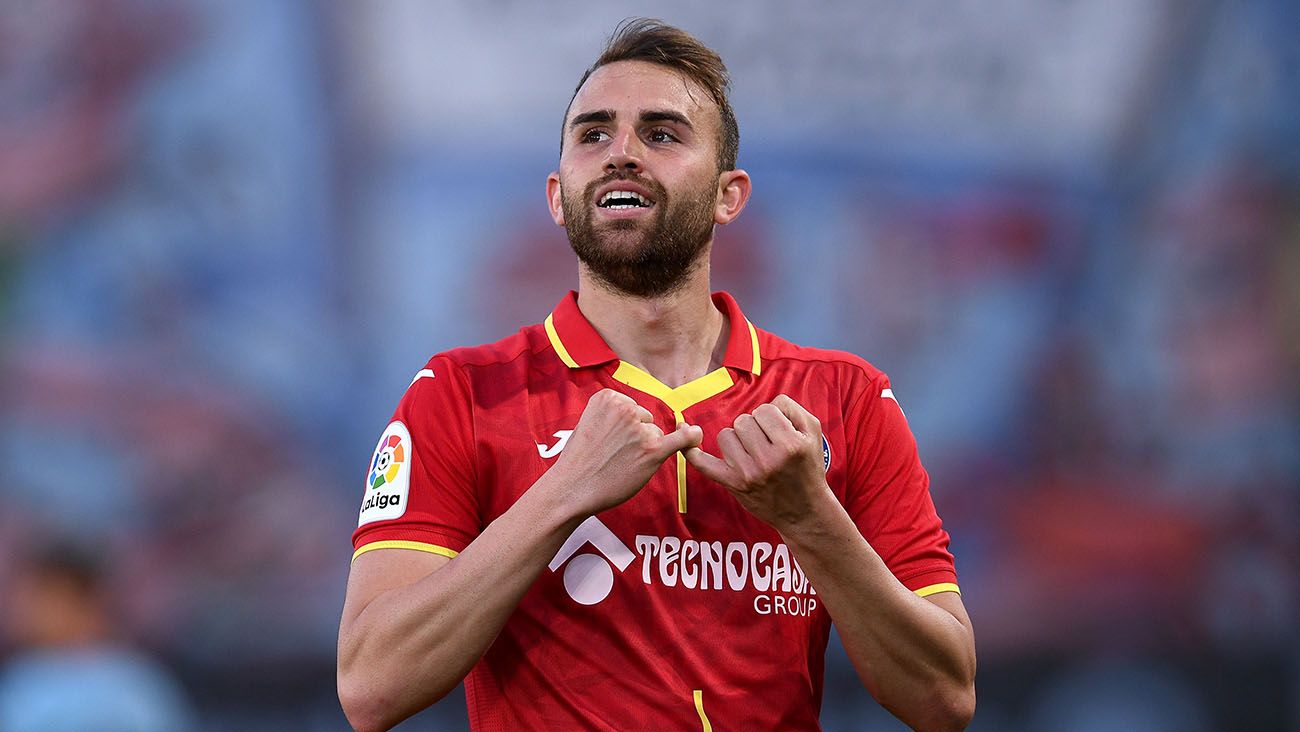 Borja Mayoral celebrates a goal with Getafe