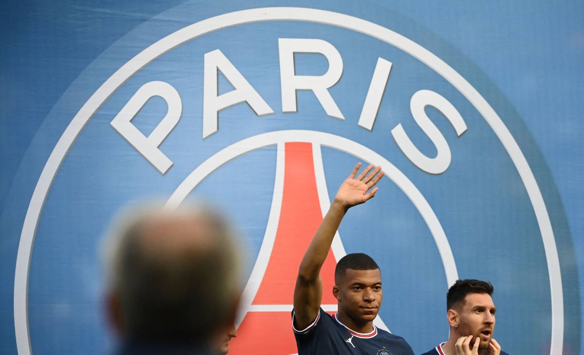 Mbappé And Messi in the previous of the PSG-Troyes