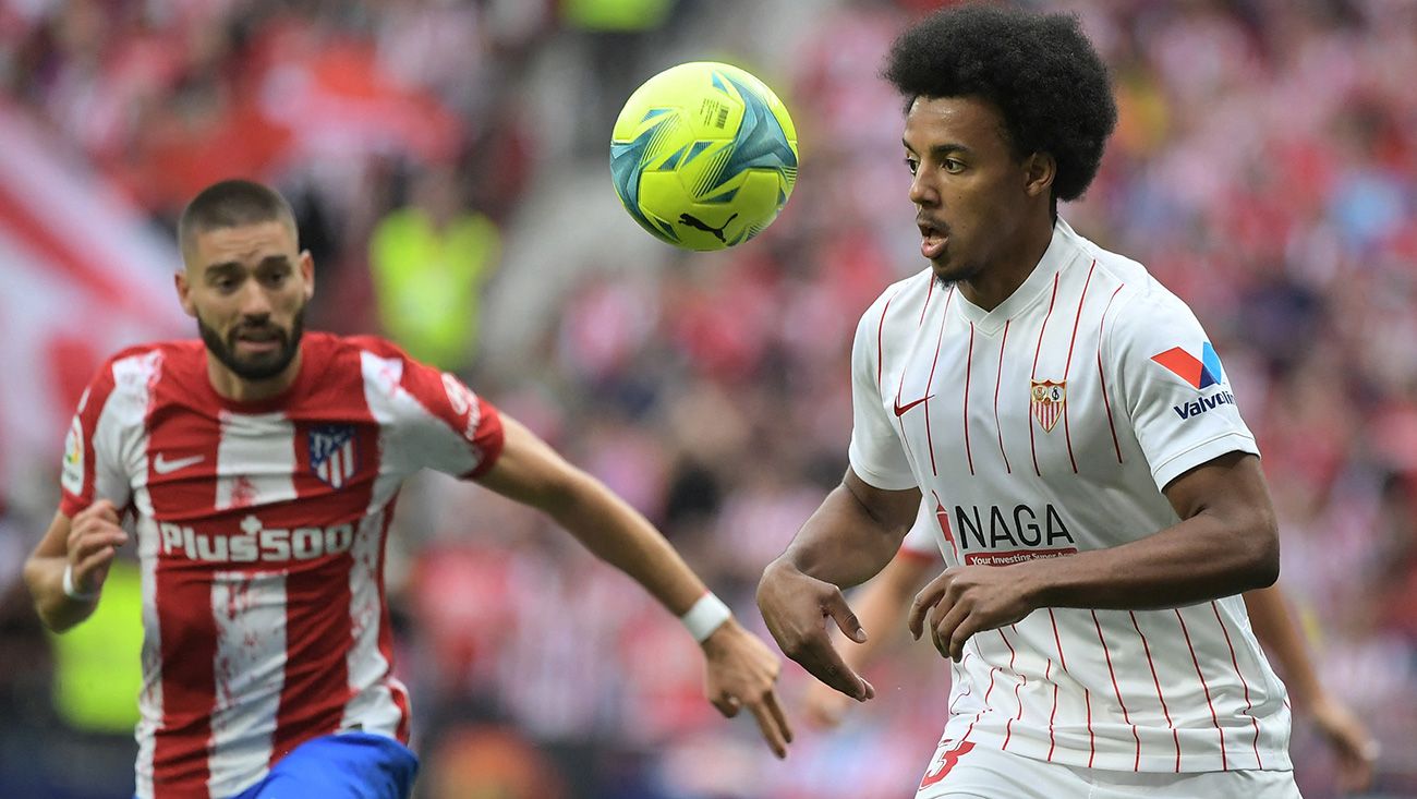 Jules Koundé, en un partido con el Sevilla 