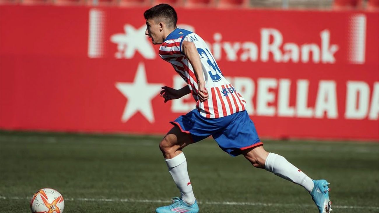 Unai Hernández in a match with the Juvenil A of Girona