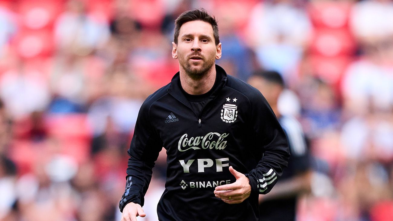 Lionel Messi entrenando con la selección argentina