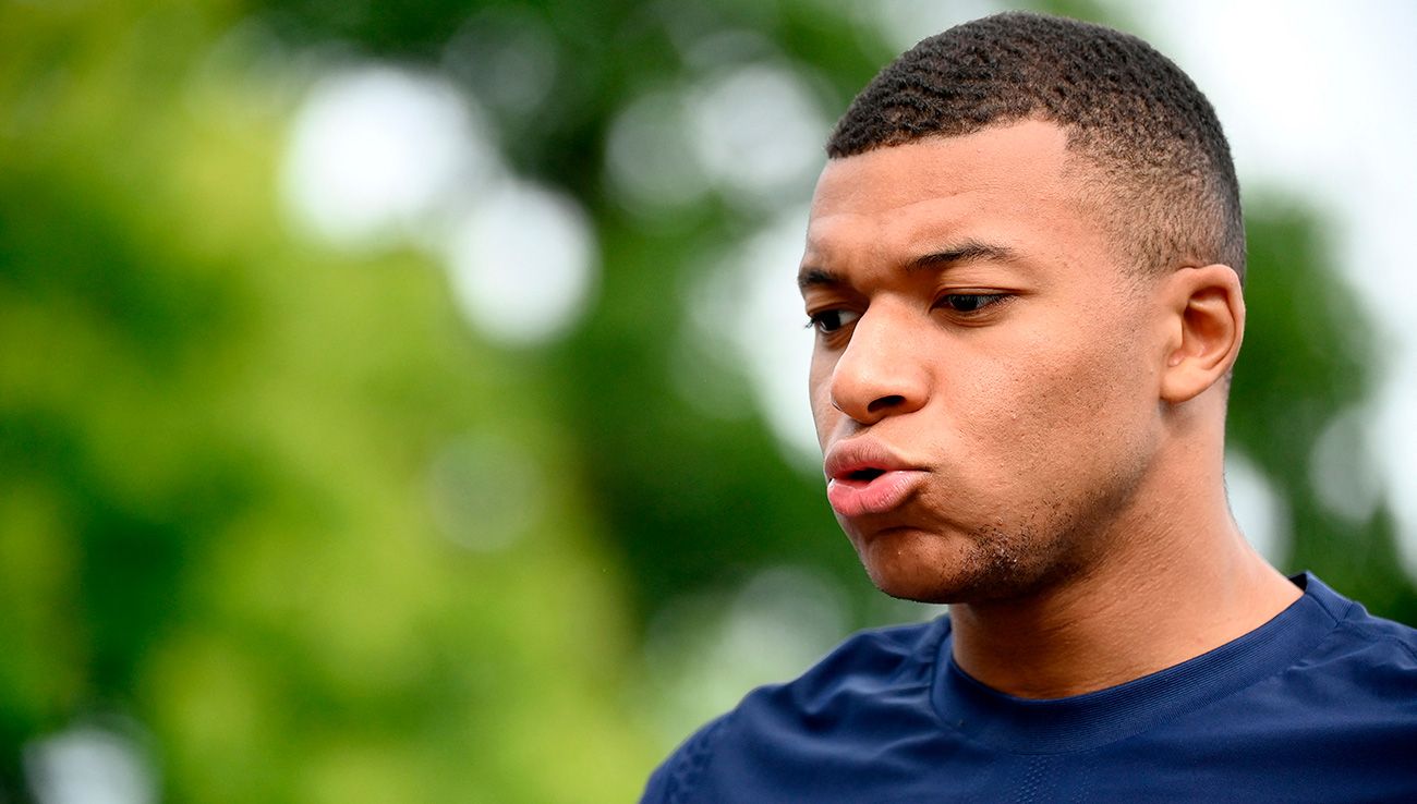 Kylian Mbappé, en un entrenamiento con Francia