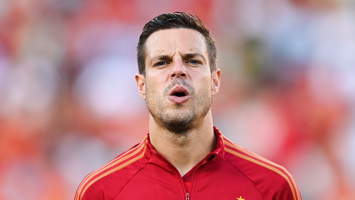 César Azpilicueta antes de un partido con España