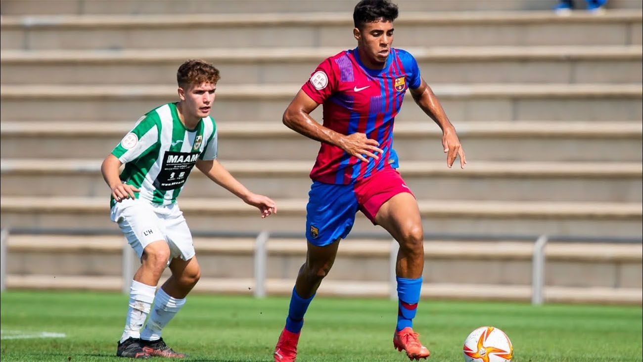 Chadi Riad en un partido con el Barça B