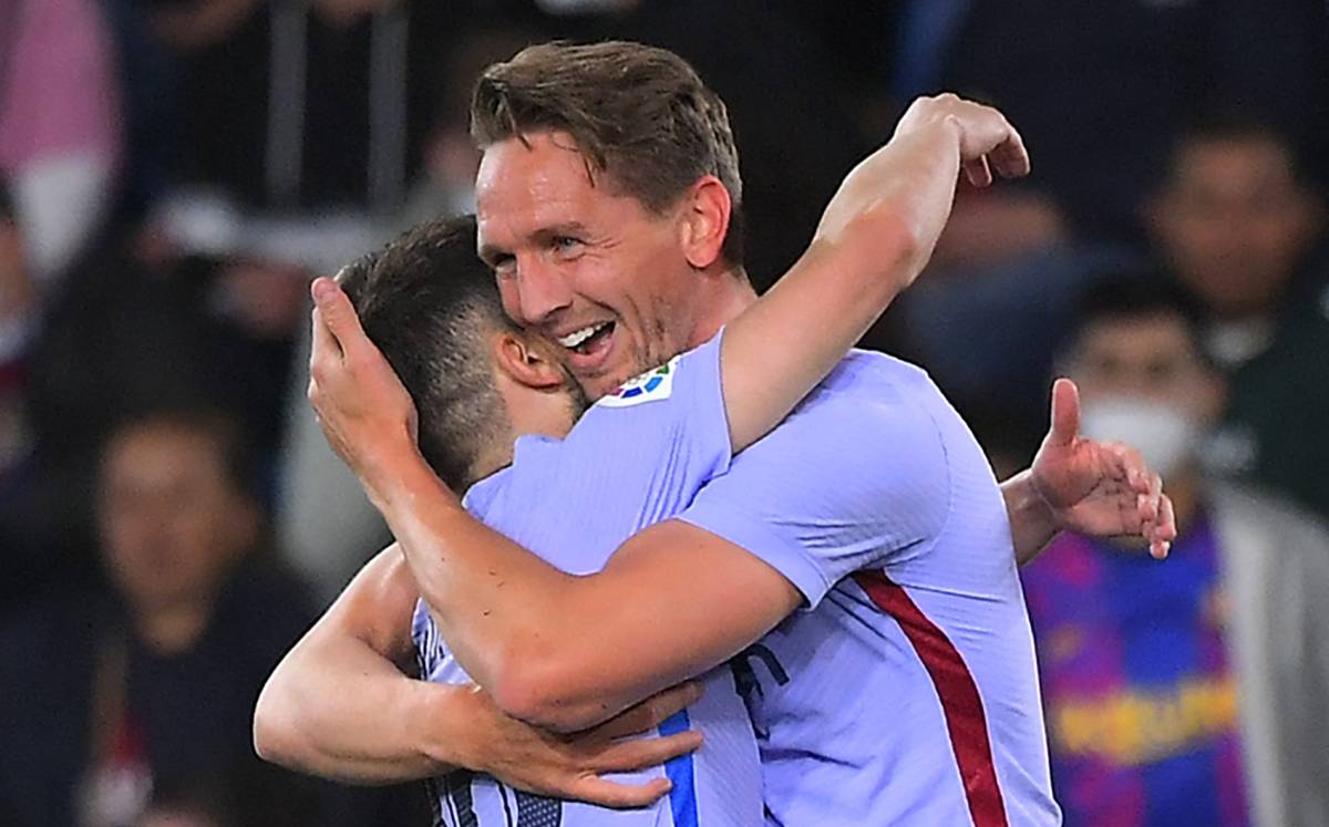 Luuk de Jong celebrates a goal v Levante