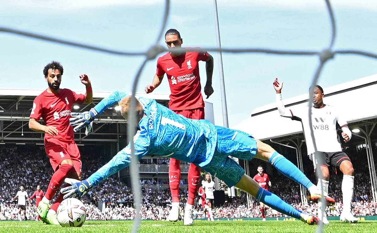 Salah marca un gol ante el Fulham