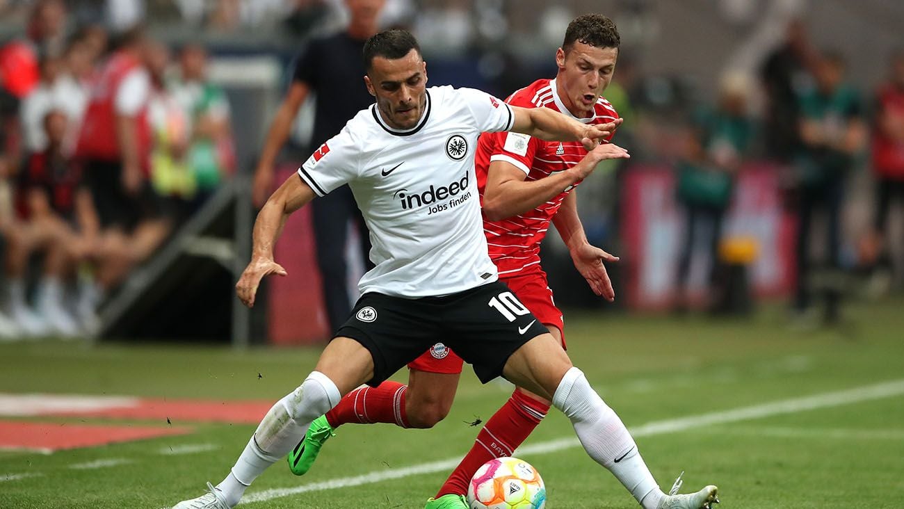 Filip Kostić en el Eintracht - Bayern (1-6)