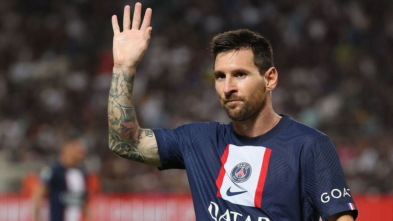 Leo Messi en la previa de la Supercopa de Francia