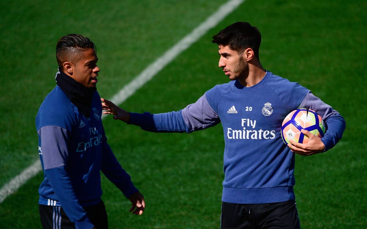 Mariano and Asensio train with Real Madrid