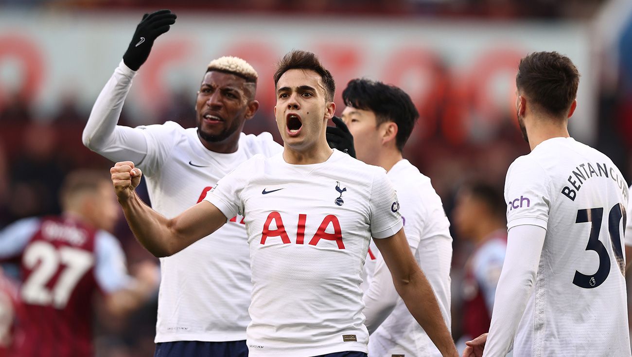 Sergio Reguilón, durante un partido con el Tottenham