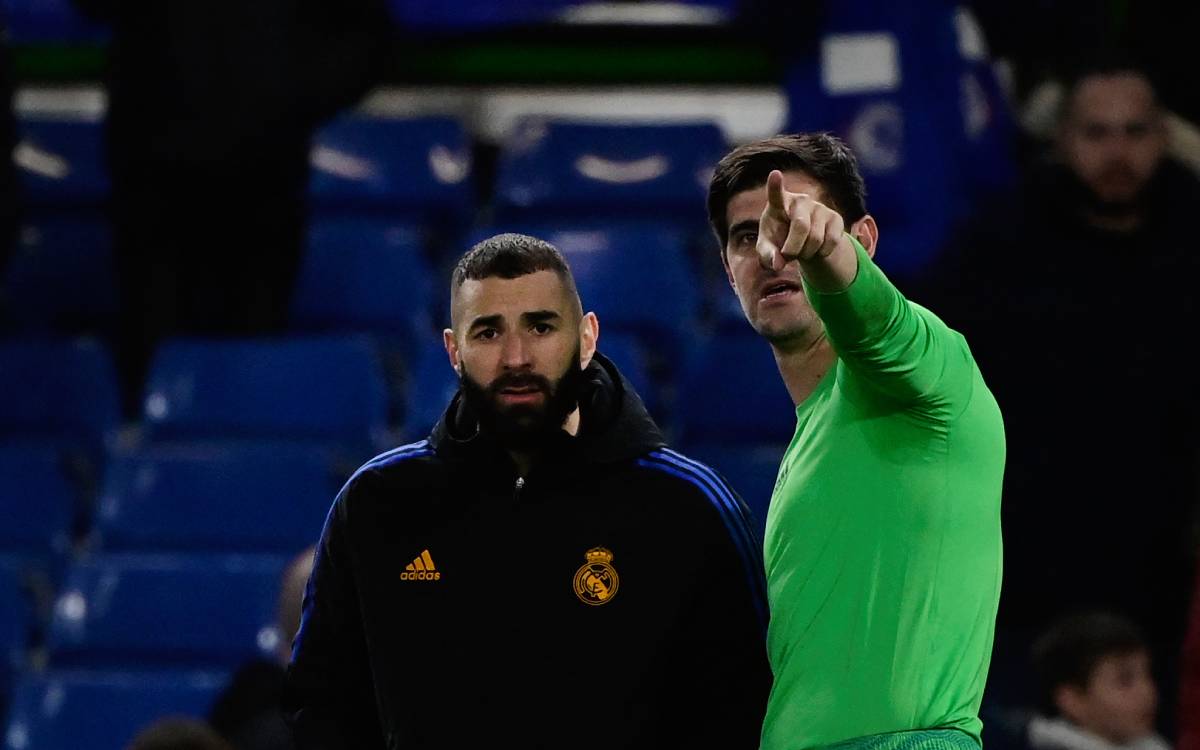 Benzema and Courtois warm with Real Madrid