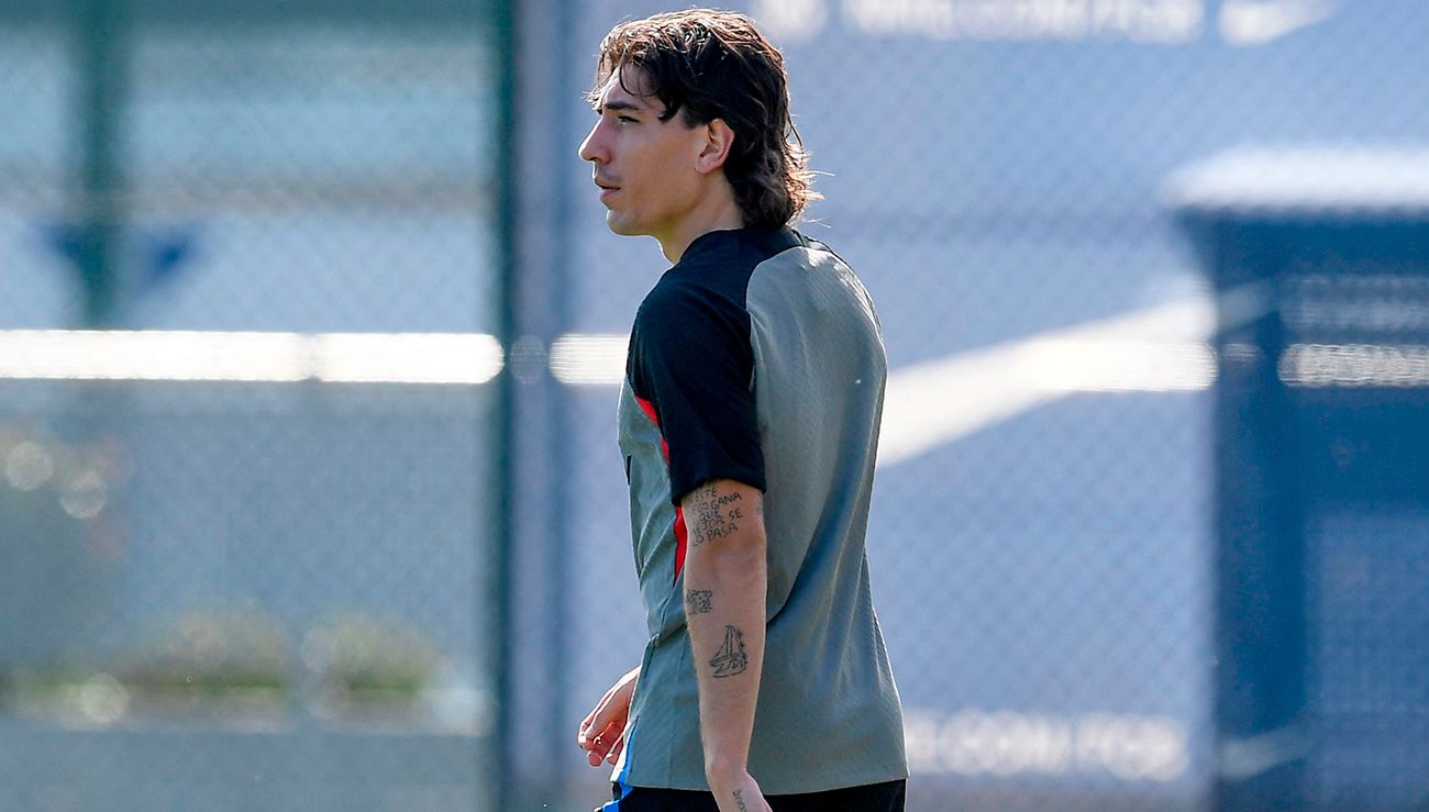 Bellerín en un entrenamiento