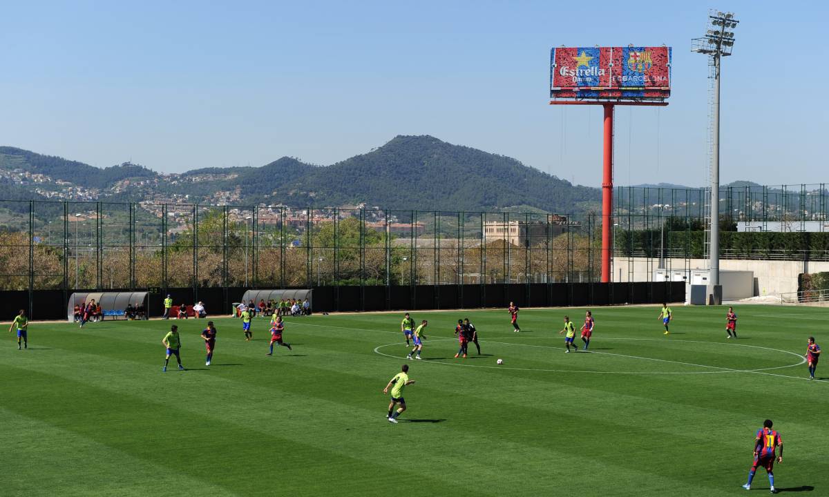 Juveniles del Barça en un entrenamiento