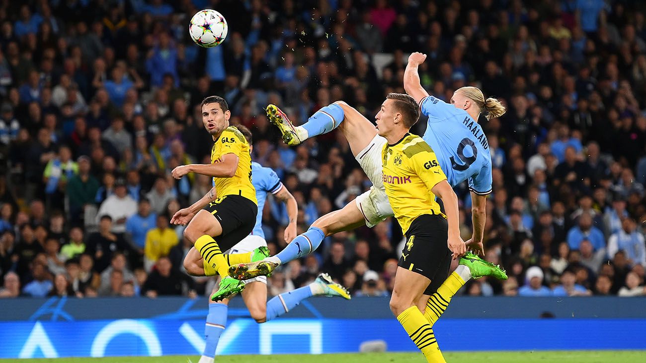 Erling Haaland in the play of his great goal against Borussia Dortmund (2-1)