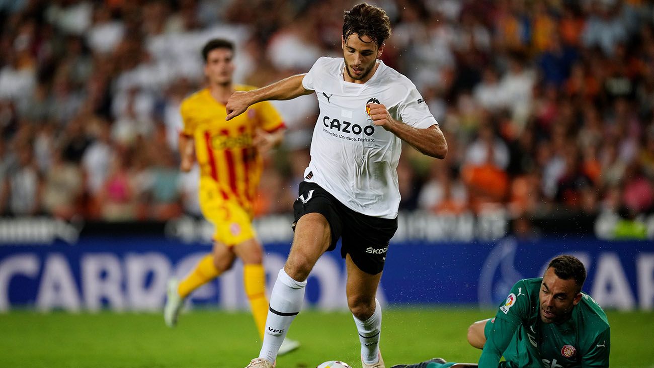 Nico González en el partido ante el Girona (1-0)