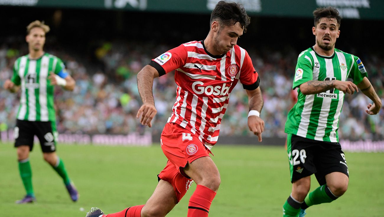 Arnau Martínez ante el Betis