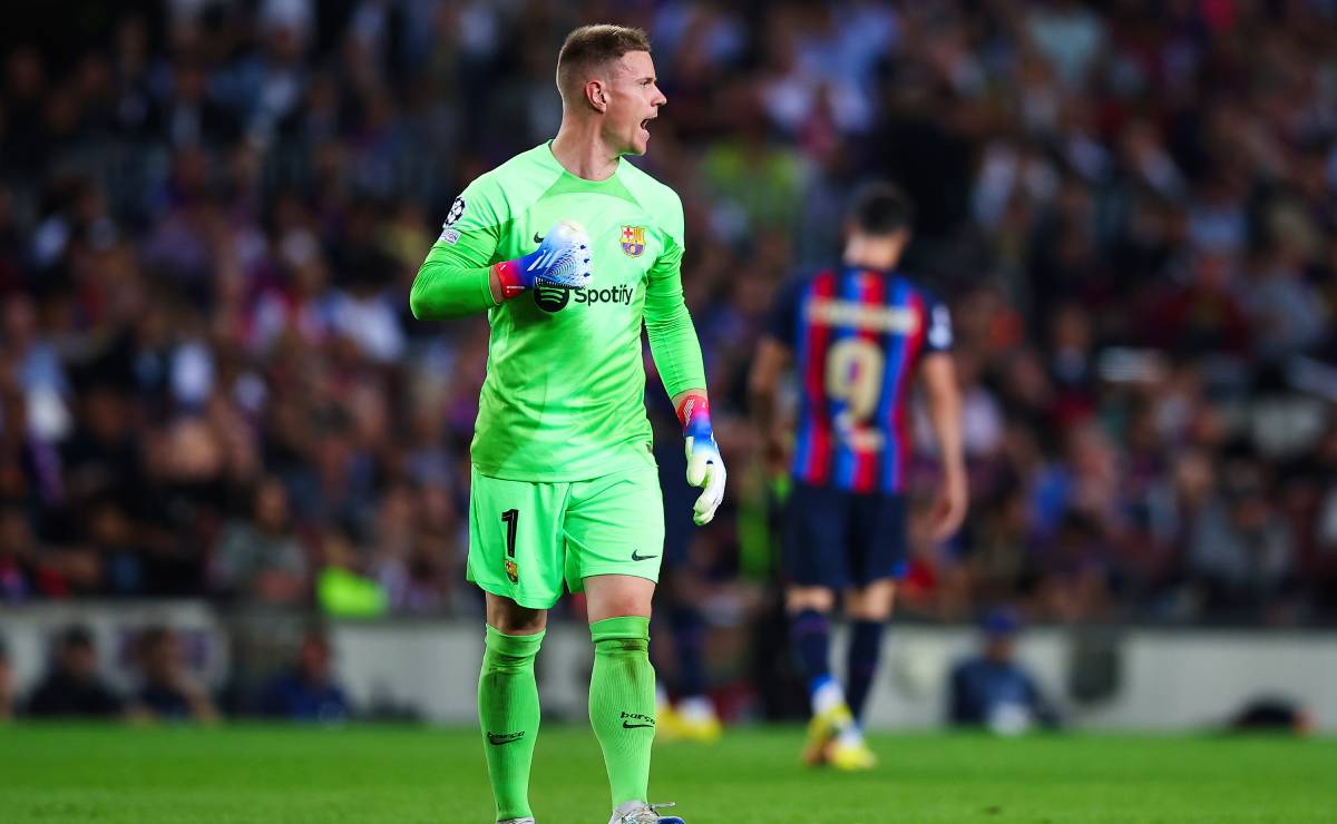 Ter Stegen en un partido con el Barça