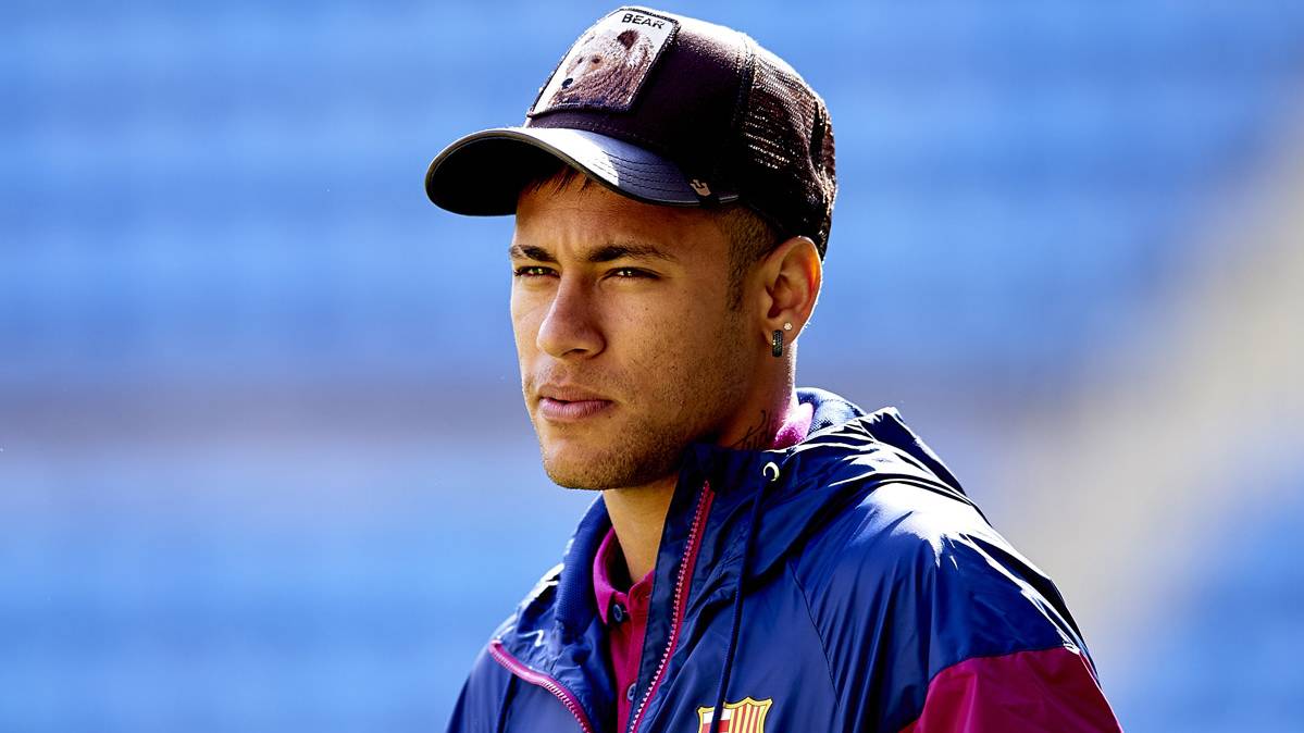 Neymar Jr, antes de un partido contra el Villarreal