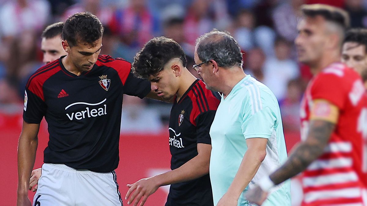 Ez Abde, lesionado en un partido del Osasuna