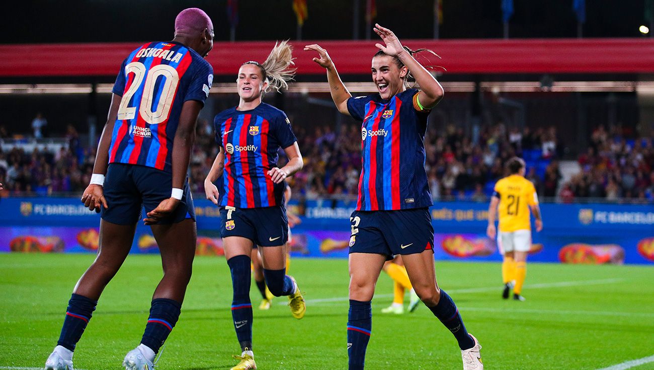Jugadoras del FC Barcelona celebrando un gol