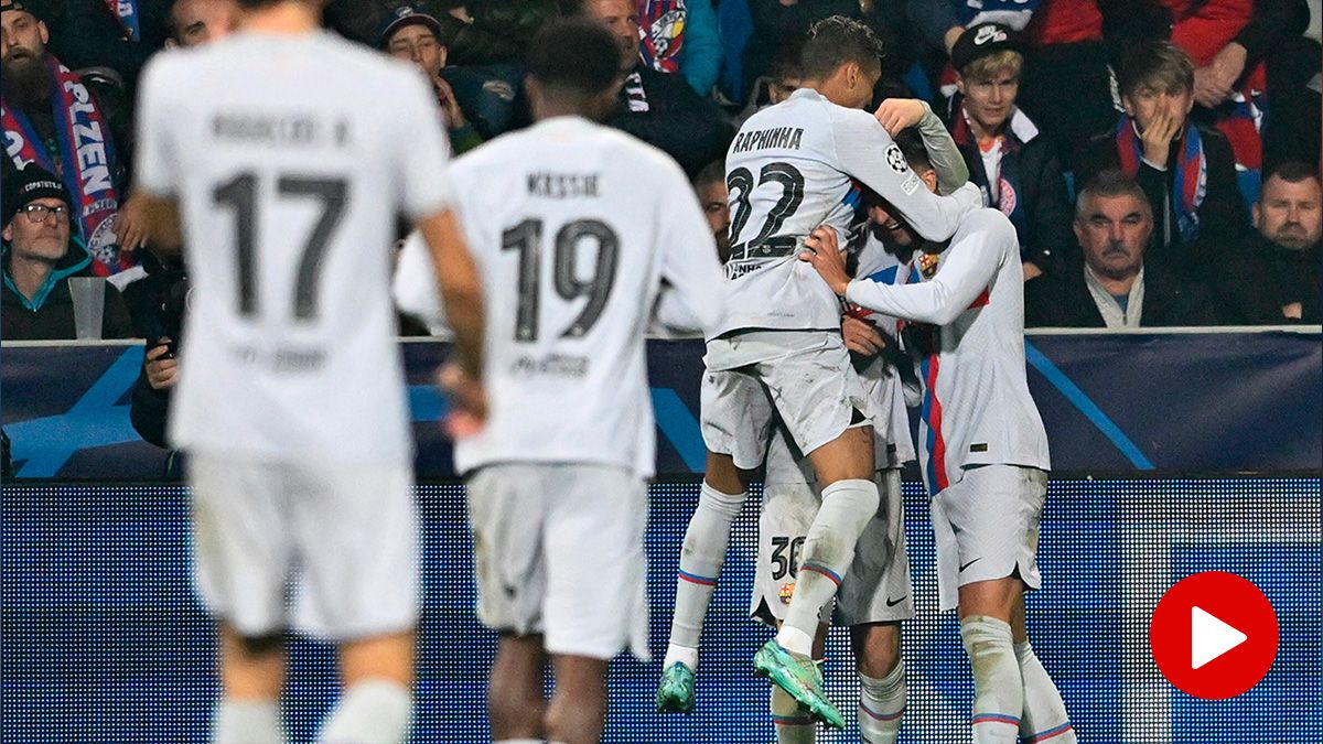 Barça players celebrating