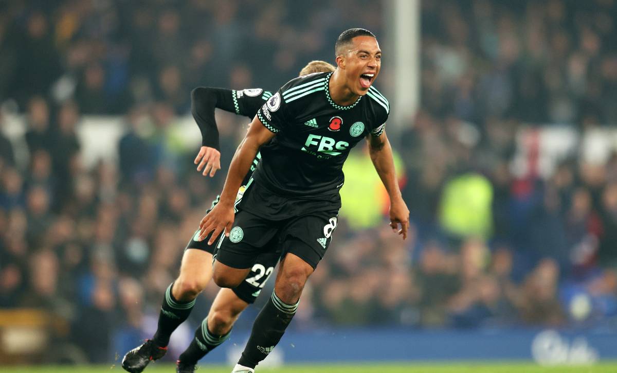 Tielemans celebrates after scoring v Everton