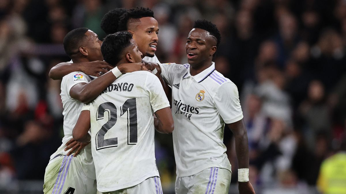 Los jugadores del Real Madrid celebran un gol