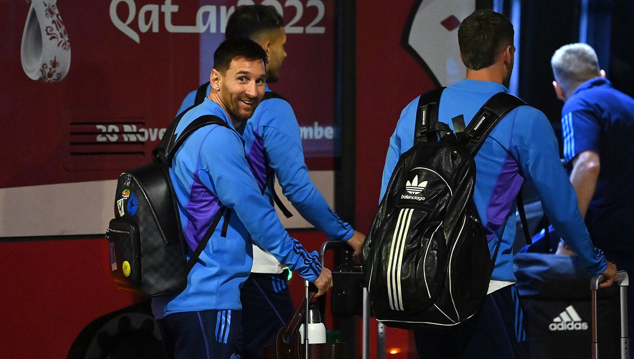 Lionel Messi, llegando con Argentina a Qatar
