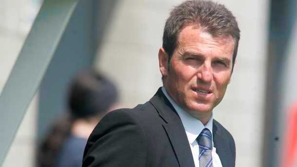 They control-signings-fc-barcelona-133181.jpg