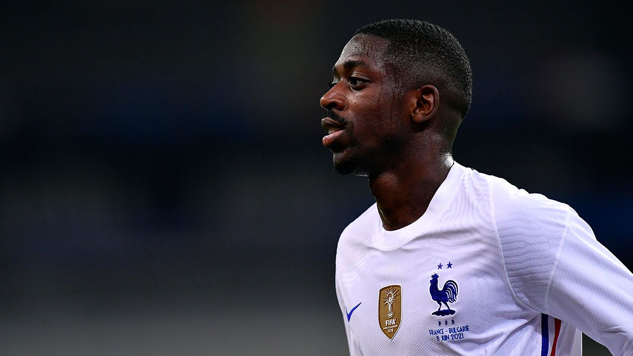 Ousmane Dembélé in a match with France