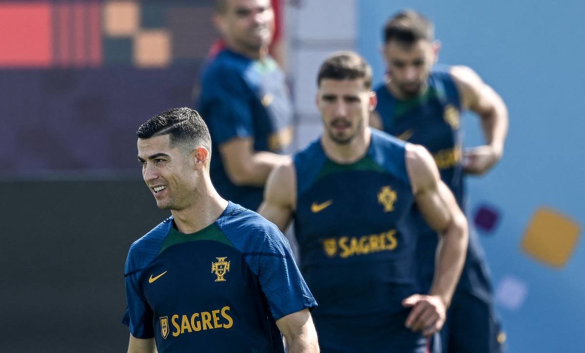 Cristiano se entrena con Portugal