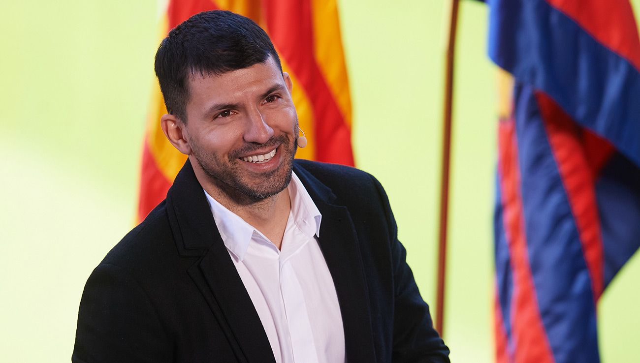 Sergio Agüero durante un acto