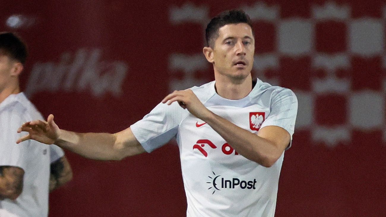 Robert Lewandowski durante un entrenamiento con Polonia