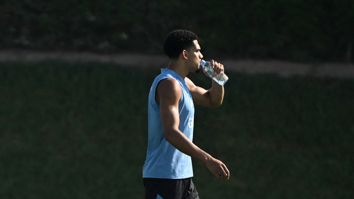 Ronald Araújo en un entrenamiento