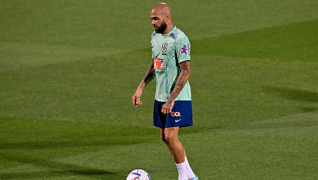 Dani Alves entrenamiento