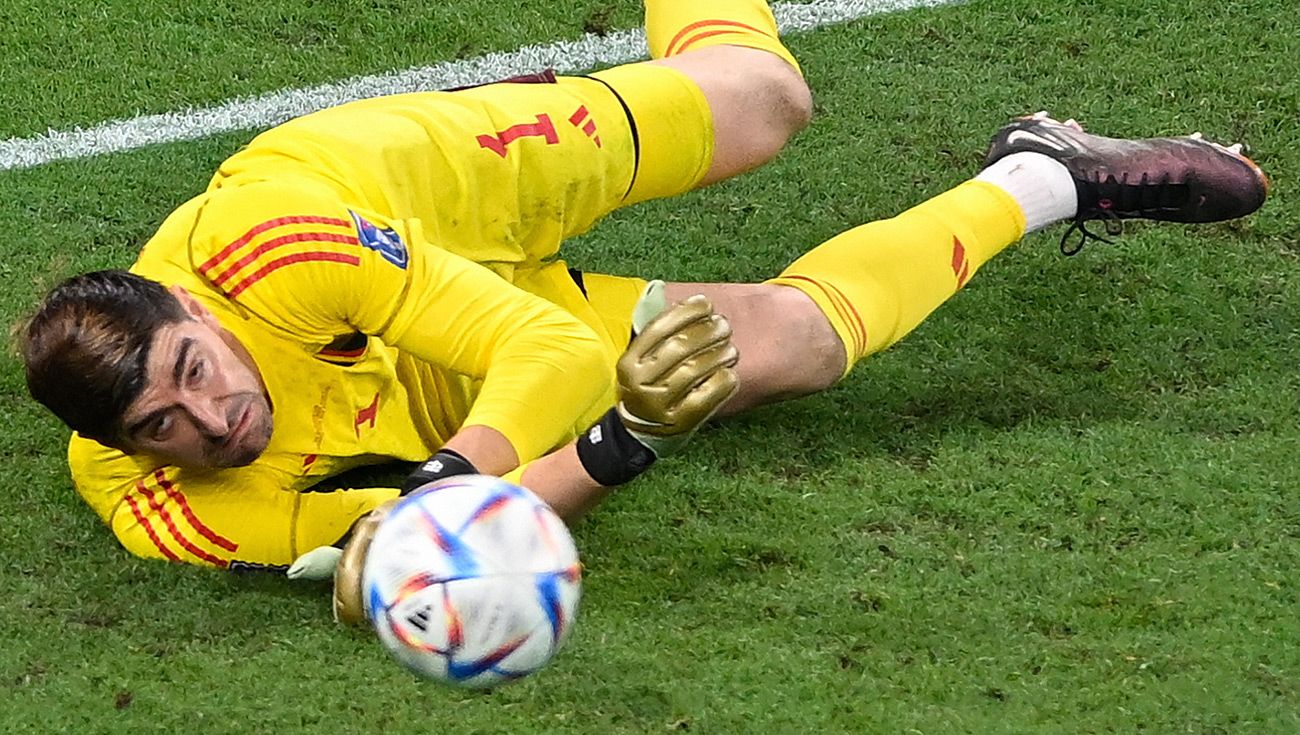 Thibaut Courtois durante un encuentro con Belgica