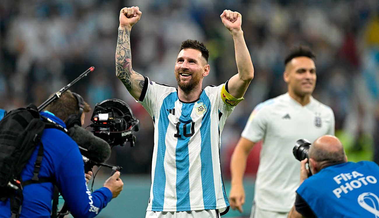 Messi celebrating the pass to the World Cup final