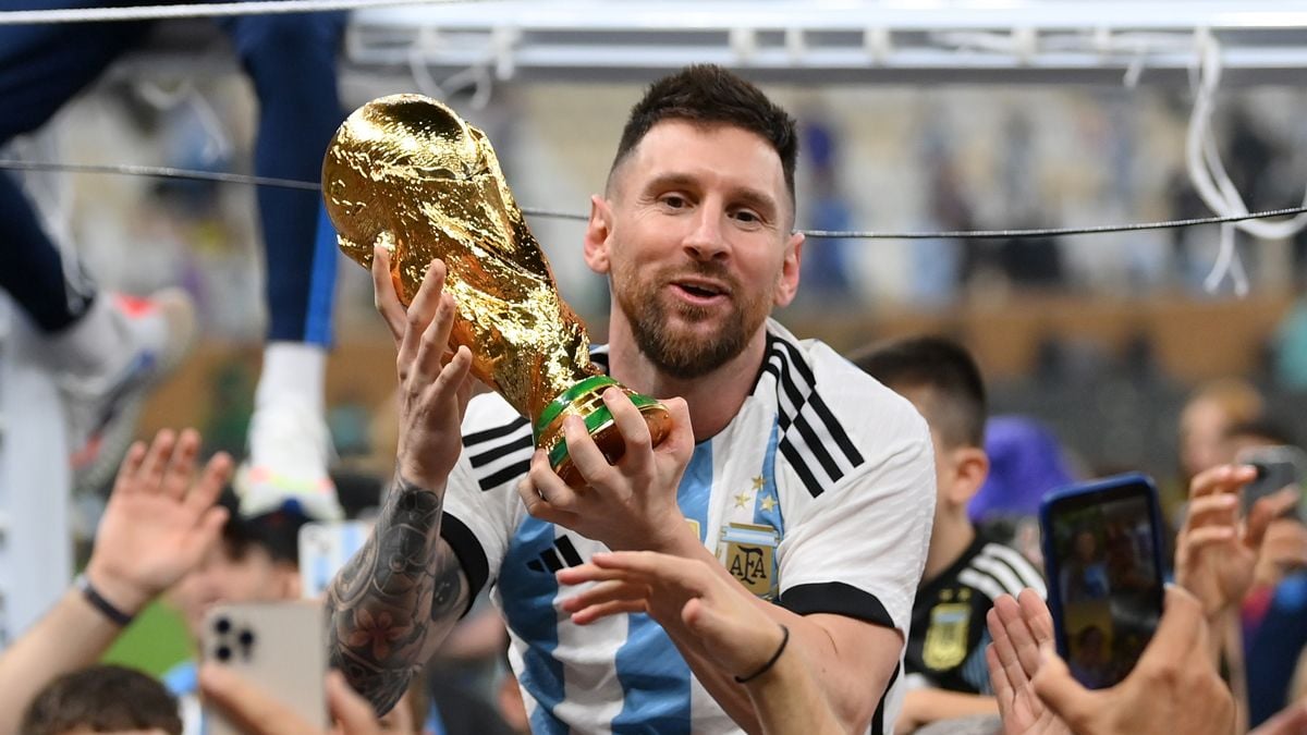 Leo Messi celebra su triunfo en el Mundial
