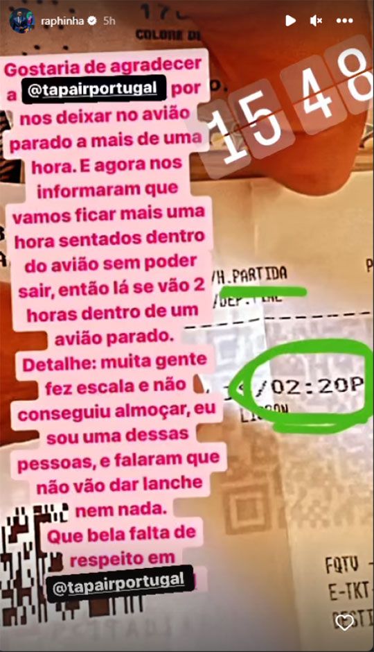 Raphinha crítico a la aerolínea TAP Portugal en Instagram