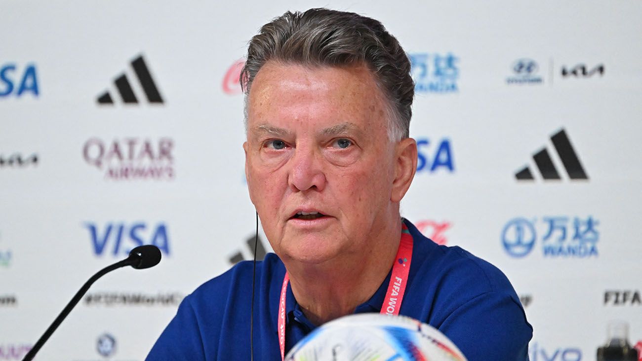 Louis van Gaal at a press conference during the World Cup